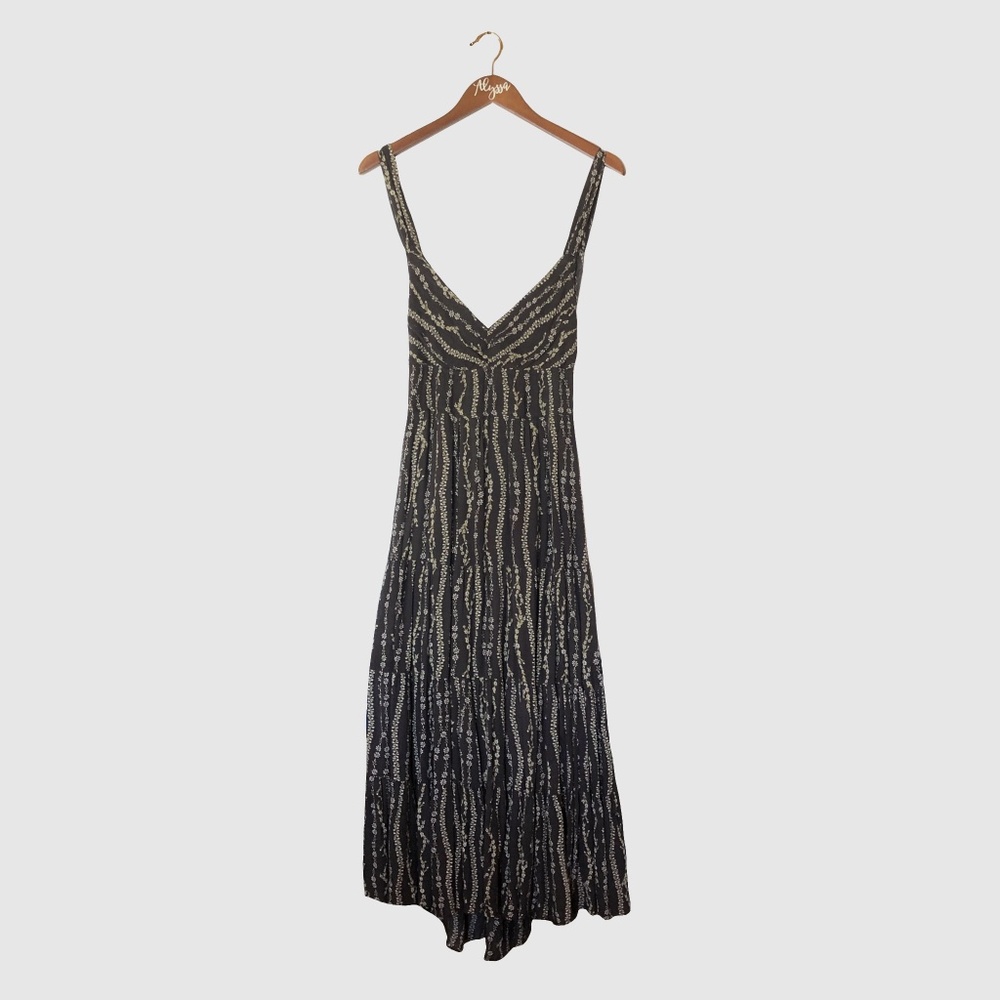 Dress Forum Vine Street Dress Cutout Back